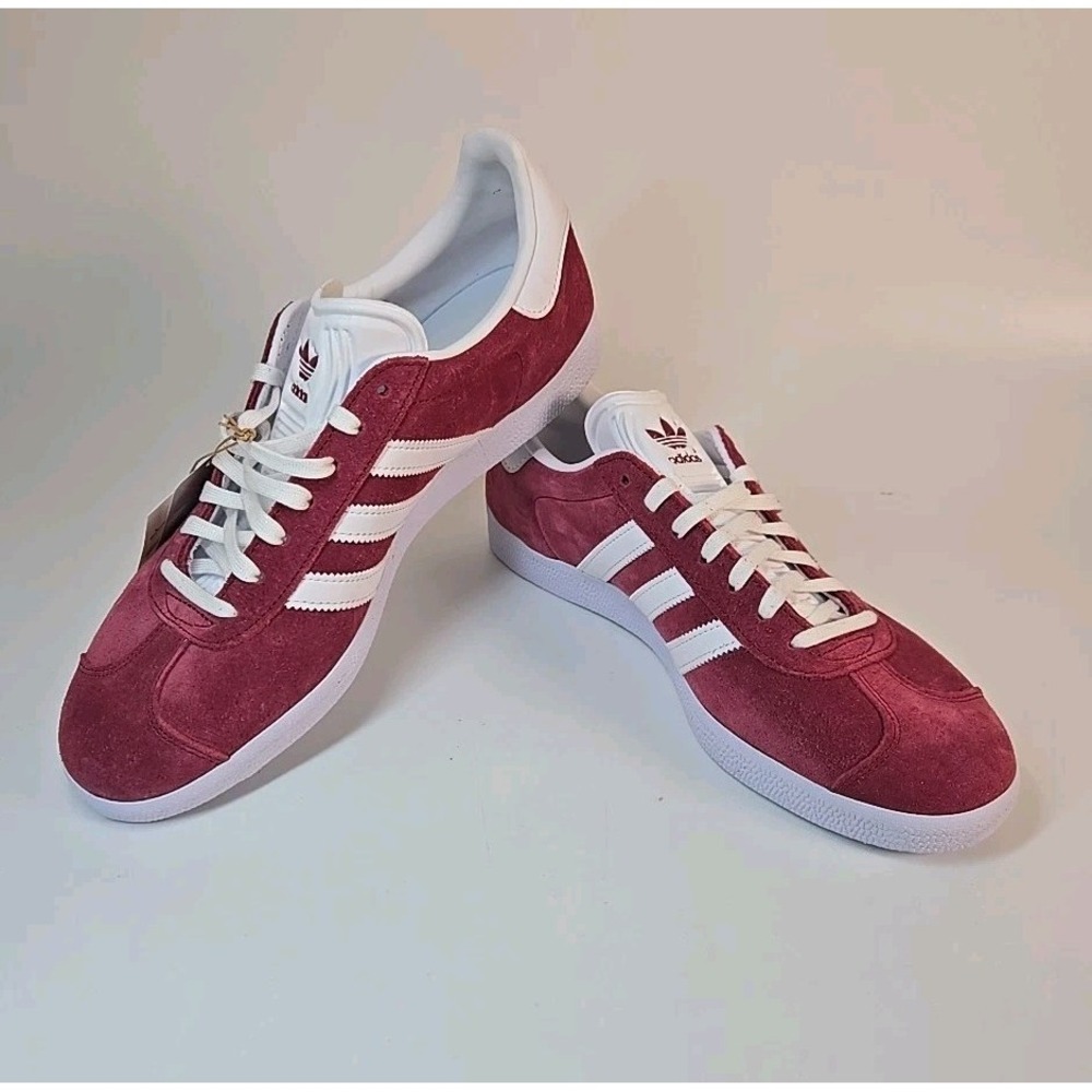 ADIDAS GAZELLE 'COLLEGIATE BURGUNDY WHITE' - B41645 Mens‎ 9.5 Womans 10.5